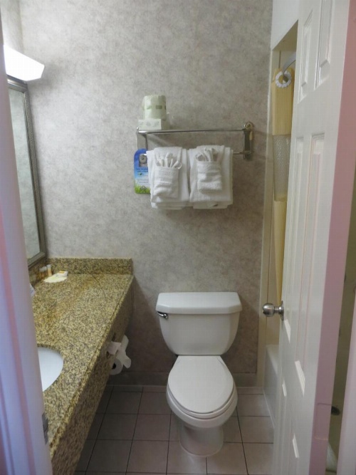 Days Inn by Wyndham Los Angeles LAX/VeniceBch/Marina DelRay image 2